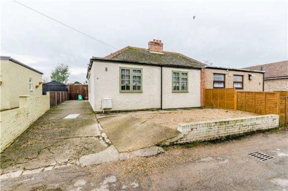 3 bedroom Detached f...